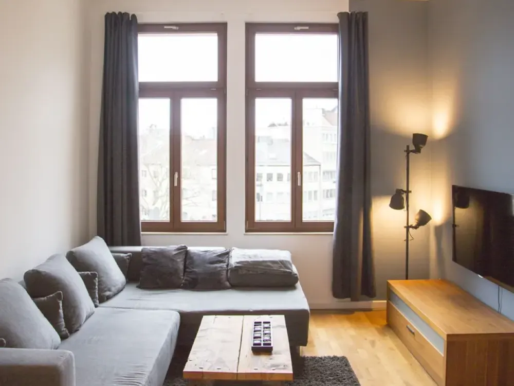 Beautiful Furnished Apartment in Cologne Südstadt for Rent from October