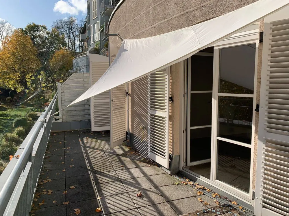 Well-connected Apartment in Stuttgart South with Large Balcony