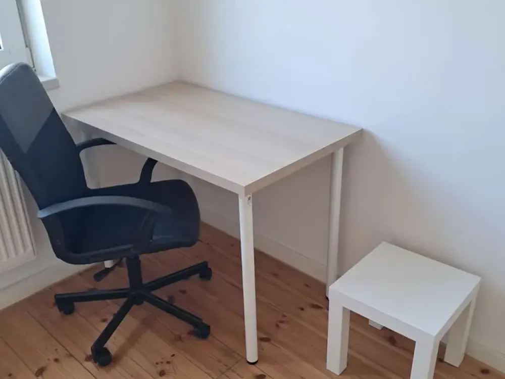 1-Room Apartment for Rent in Wedel Tower!