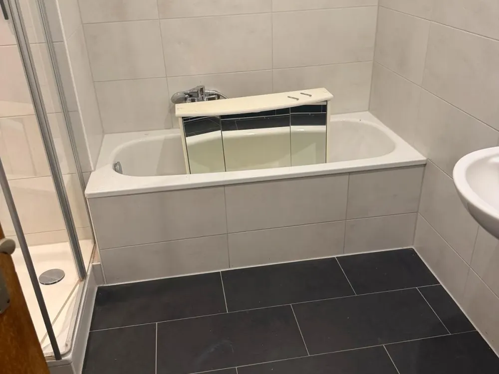 2-Room Apartment with Kitchen and Parking Space in the Center Available Immediately