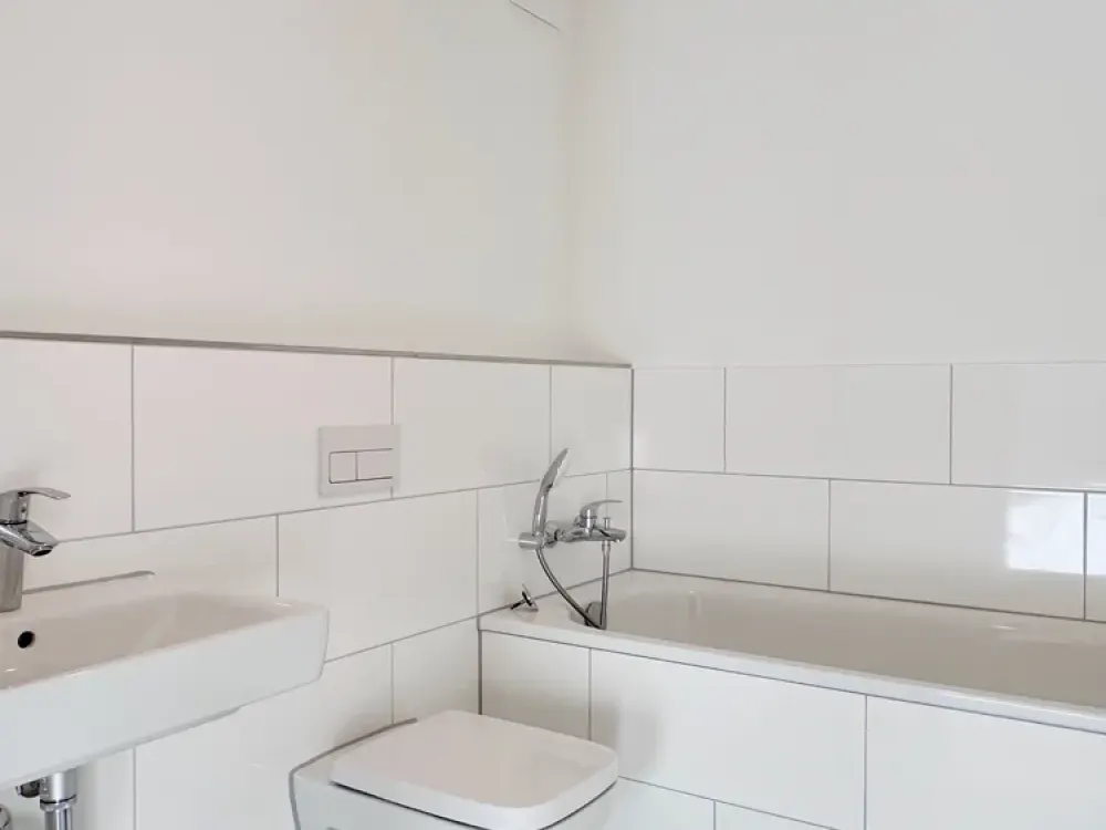 Neubau-Gebiet Hannover KRONSRODE: Einbauküche, Süd-Loggia, Fußbodenheizng, Gäste-WC, Lift, Kellr, TG
