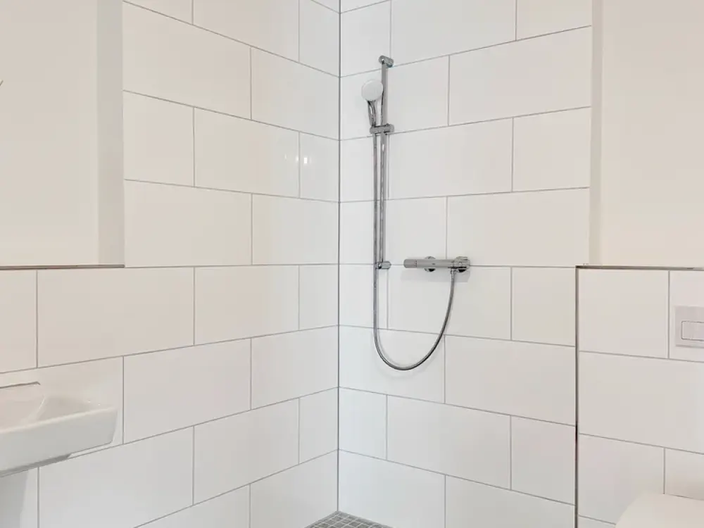 Neubau-Gebiet Hannover KRONSRODE: Einbauküche, Süd-Loggia, Fußbodenheizng, Gäste-WC, Lift, Kellr, TG