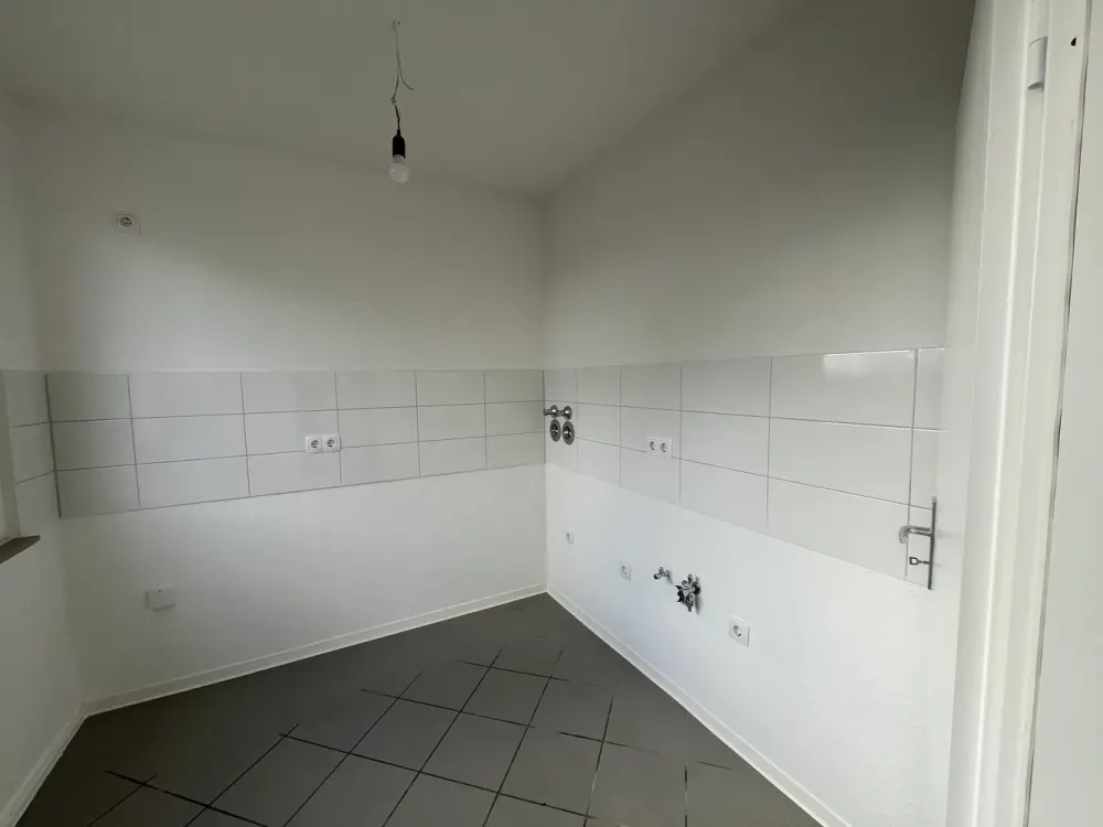 Your new home: appealing 2-room apartment