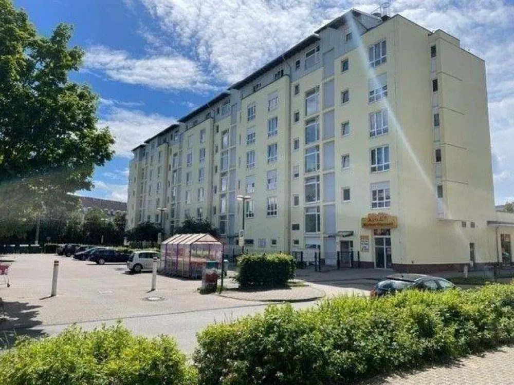 2-Room Apartment with Elevator, Balcony and Underground Parking Space