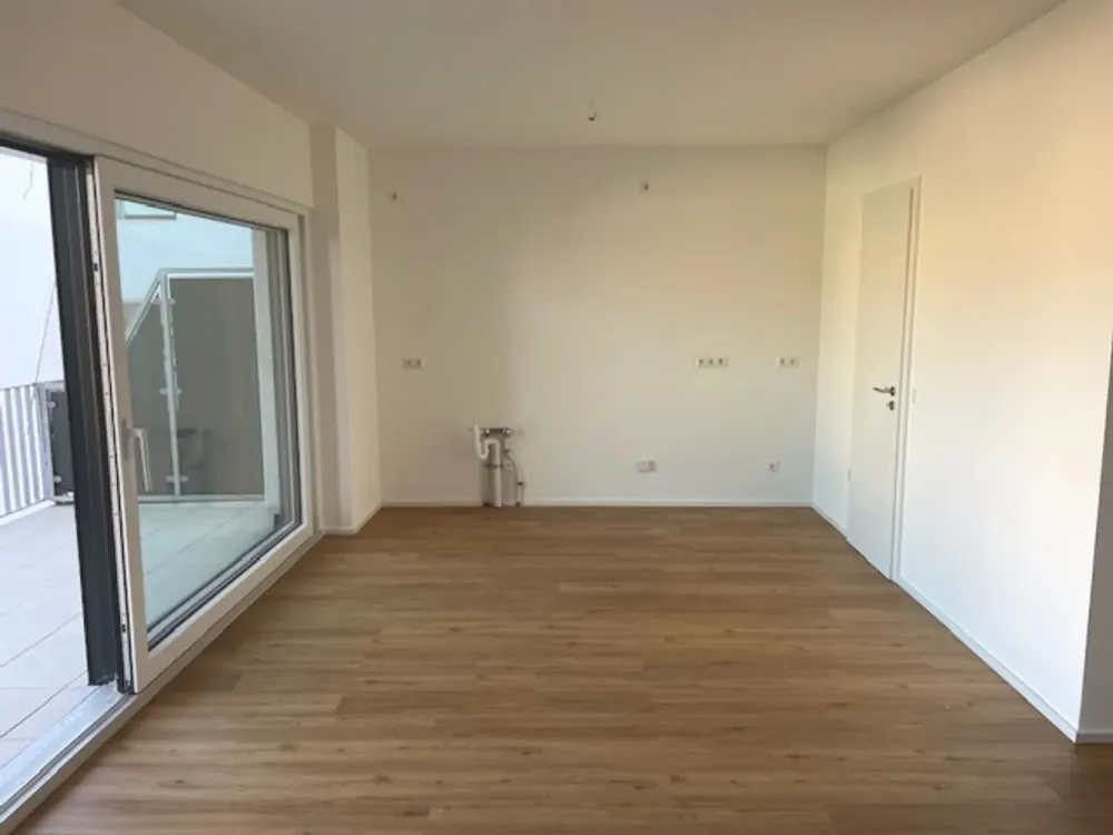 Schicke 2-Zimmer-Wohnung mit Balkon und Tiefgaragenstellplatz