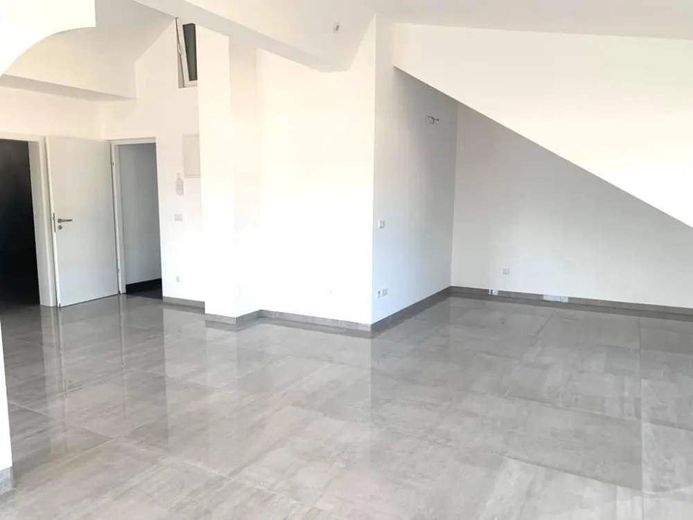 Open Attic Apartment in Altmannshofen