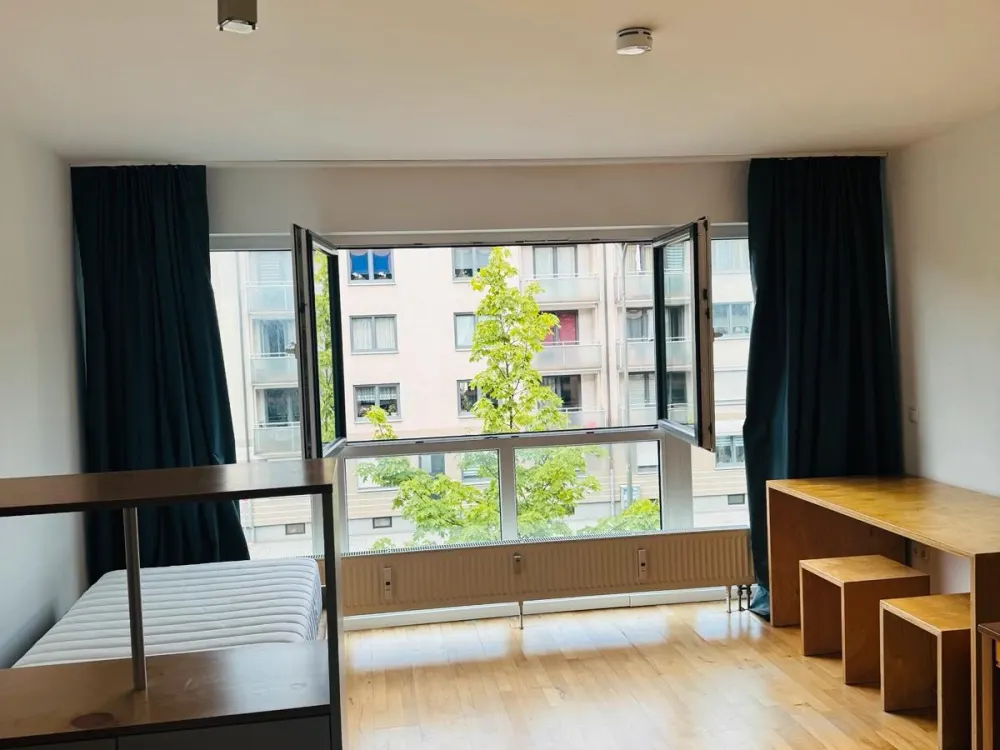 One-Room Apartment Available Immediately Including Parking Space for RENT!