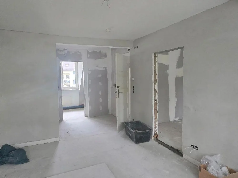 3 Zimmer Wohnung DG Erstbezug nach Sanierung