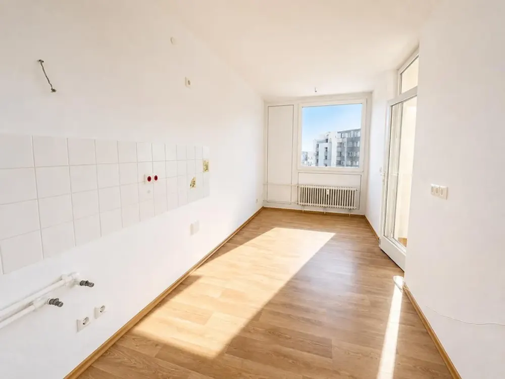 7368 - 3-Zimmerwohnung mit Loggia mit Aussicht in Ettlingen!
