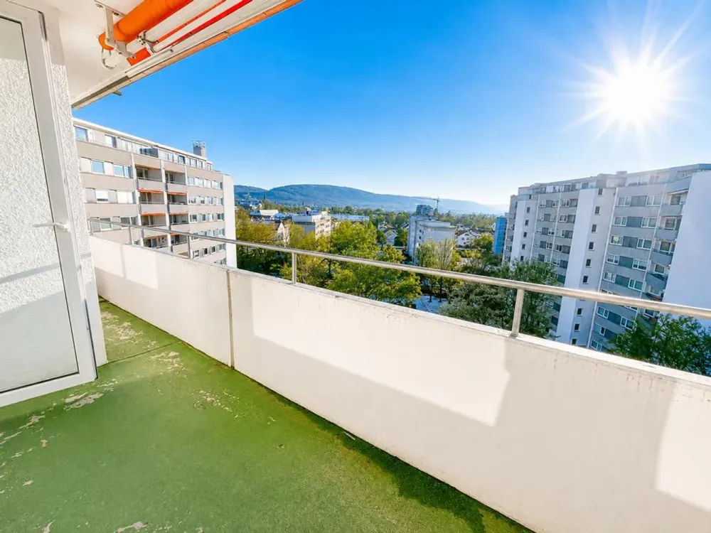 7368 - 3-Zimmerwohnung mit Loggia mit Aussicht in Ettlingen!