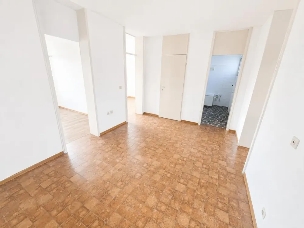 7368 - 3-Zimmerwohnung mit Loggia mit Aussicht in Ettlingen!