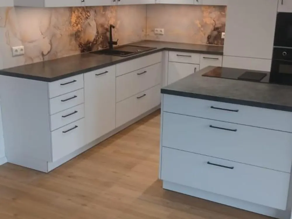 Beautiful Ground Floor Apartment, Newly Renovated