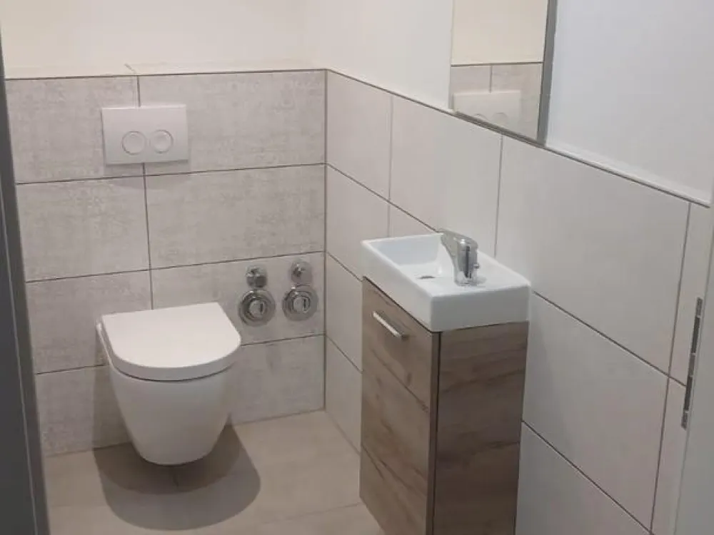 Beautiful Ground Floor Apartment, Newly Renovated