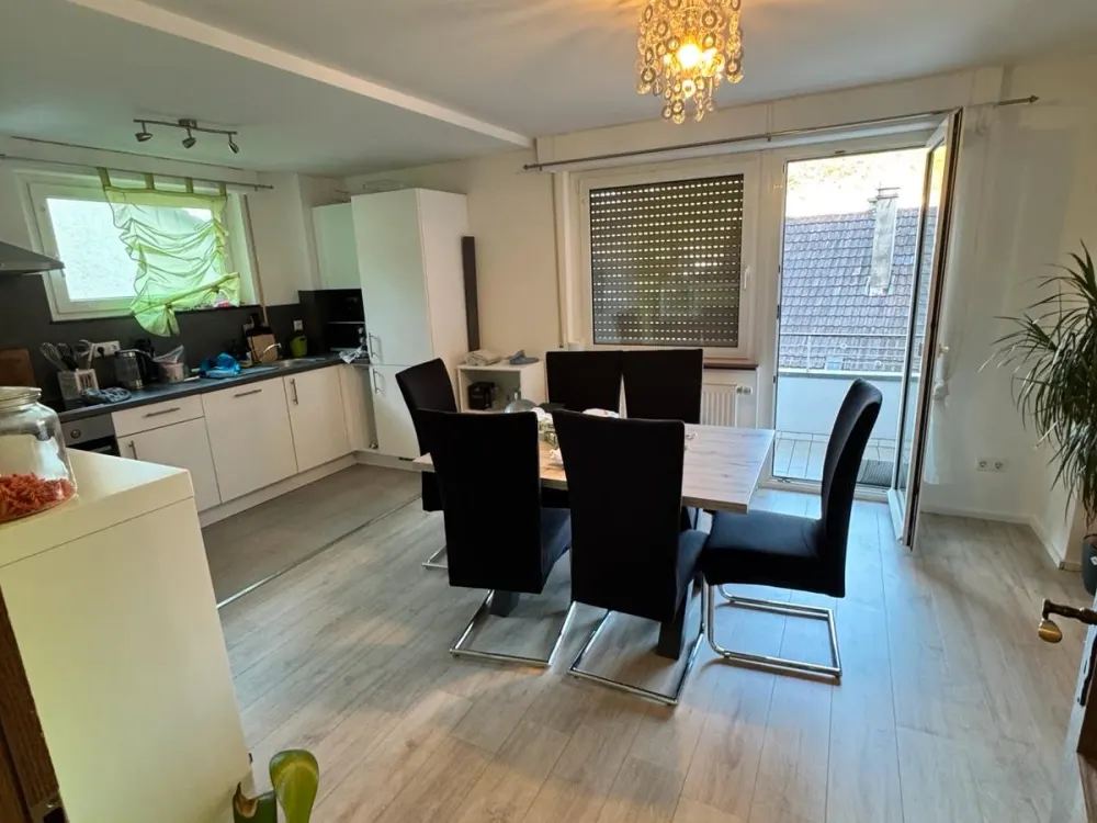 3.5 Room Apartment with Balcony and Garden Use