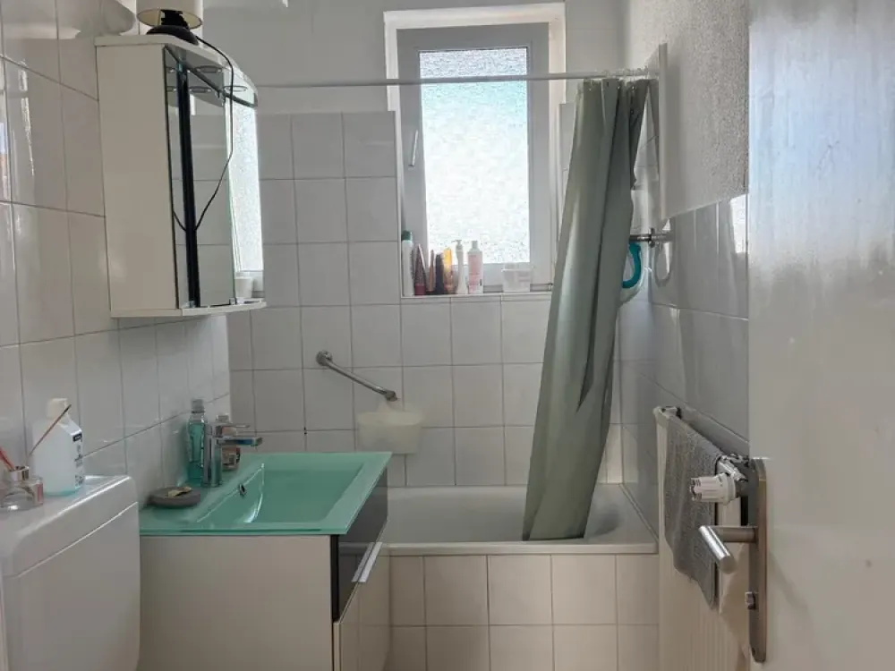 3-room apartment with balcony and garage in Leverkusen-Bürrig