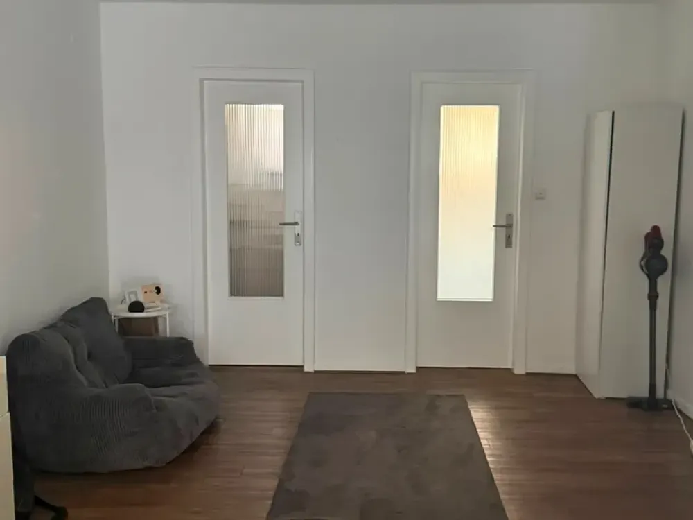 Geräumiges Appartement mit Einbauküche und Balkon in bester Innenstadtlage