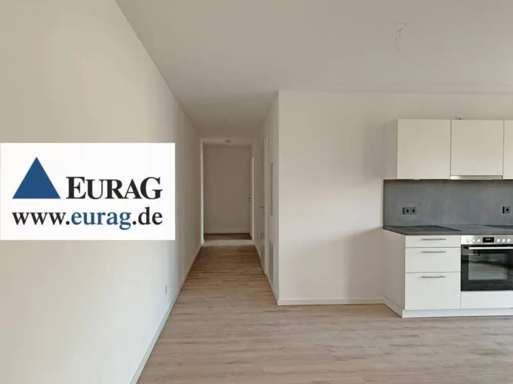 N-Schweinau: السكن الأول! شقة ذات غرفتين مشرقة وساحرة (الطابق الثاني) مع مطبخ مجهز وشرفة ومصعد + موقف سيارات تحت الأرض