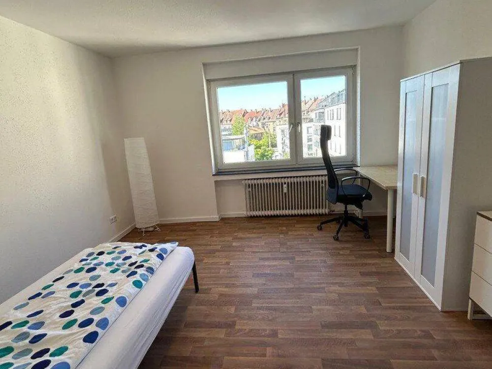 Fully Furnished 4-Person Shared Apartment Near City (directly at Entenfang)