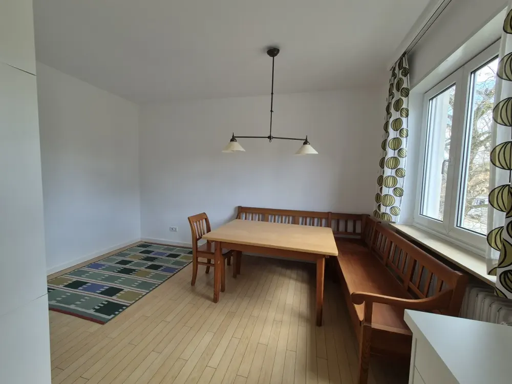 Bright Renovated 2-Room Apartment in Nürnberg Mögeldorf
