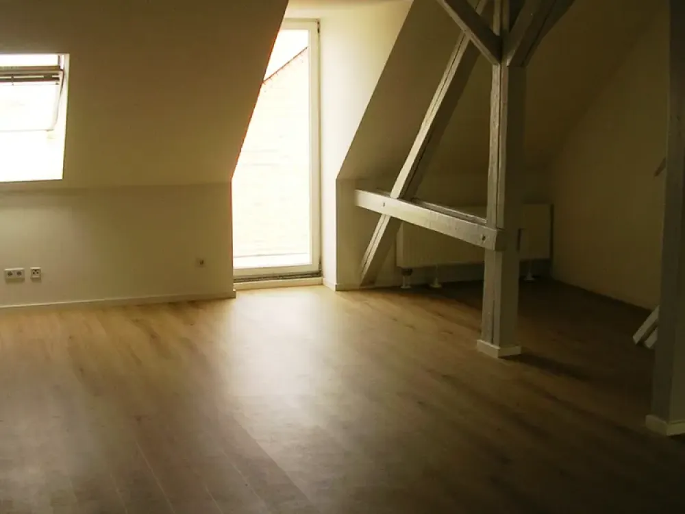 Spacious Living on 2 Levels