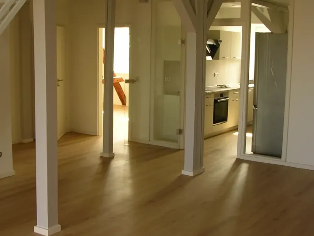 Spacious Living on 2 Levels