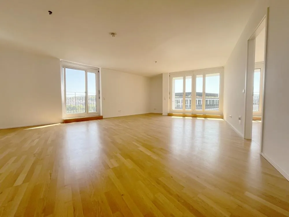 Living at the Highest Level - Modern New Building in Europaviertel