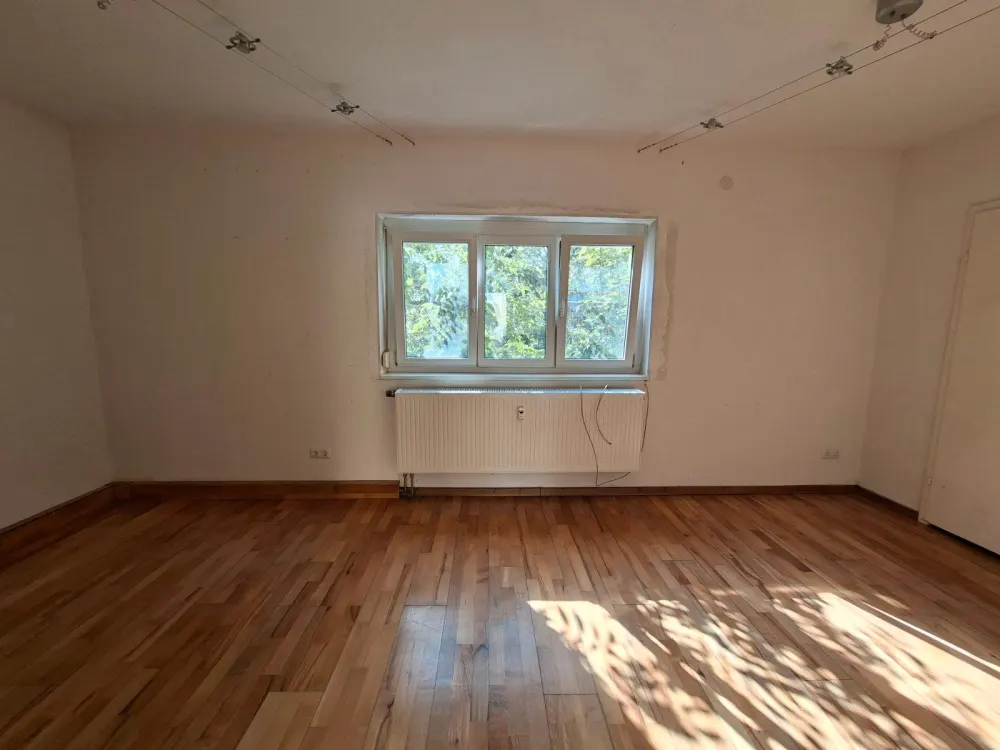 Quiet, bright 1-room house on the ground floor in Schwaig near Nuremberg