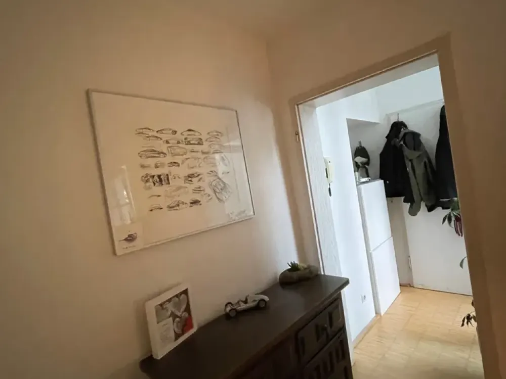 Beautiful Apartment with Fitted Kitchen and Balcony (Apt. 2)