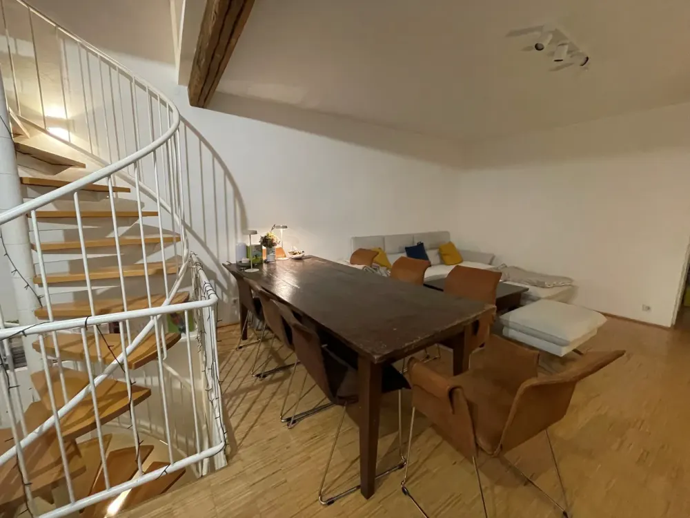 Beautiful Apartment with Fitted Kitchen and Balcony (Apt. 2)