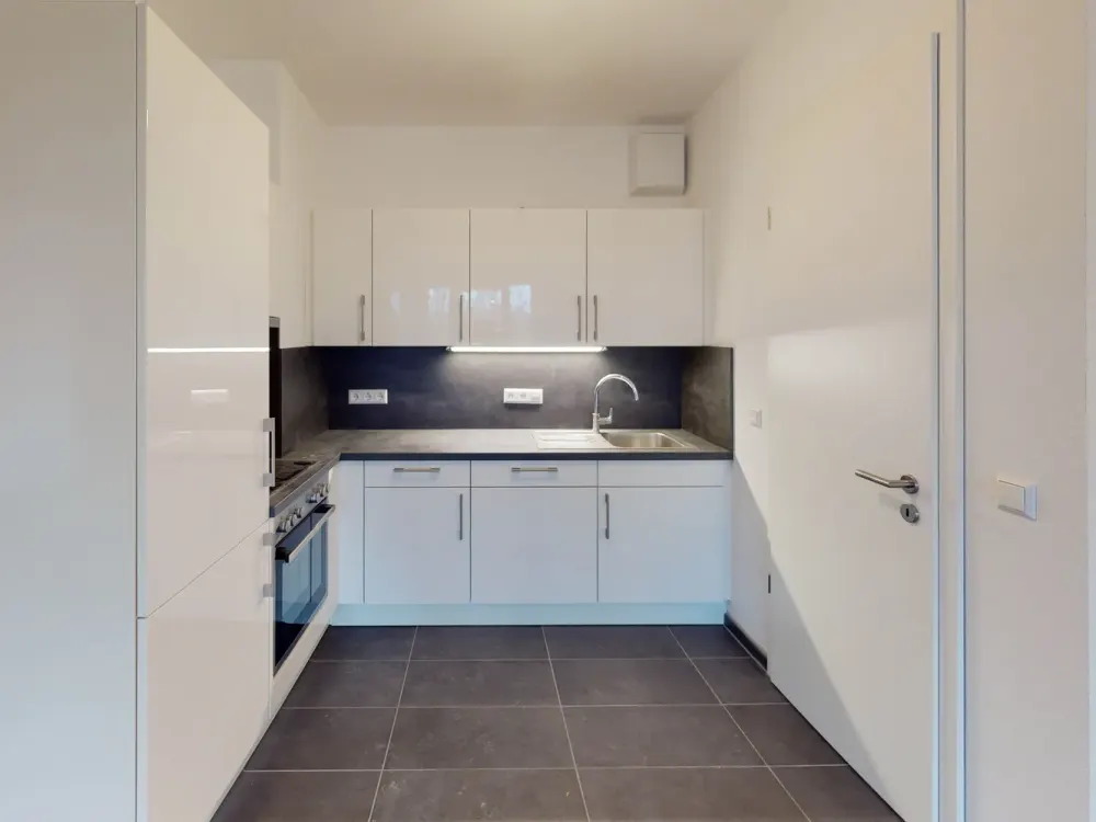 Helle 2-Zimmer Wohnung mit Terrasse und EBK
