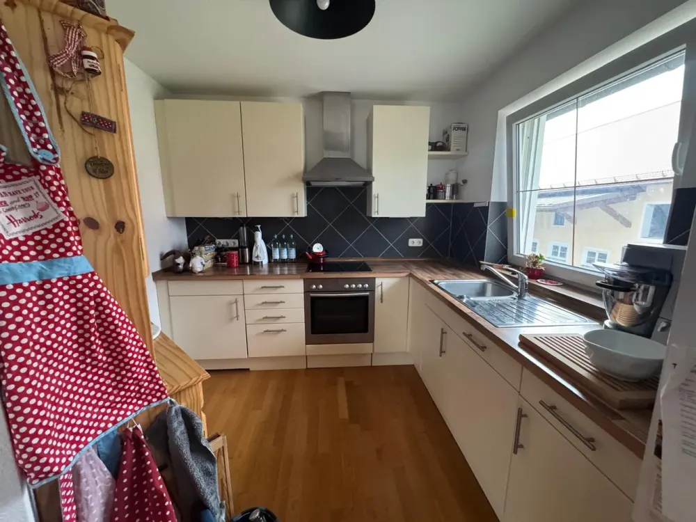 Lebendiges Stadtwohnen: Gepflegte 2-Zimmer-Wohnung in Aubing