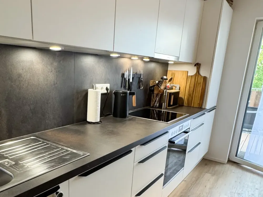 Family-Friendly 3-Room Apartment with Balcony