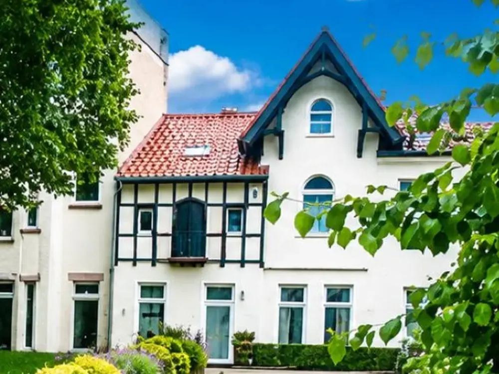 In Staden: 110 sqm Maisonette for Demanding Single or ...