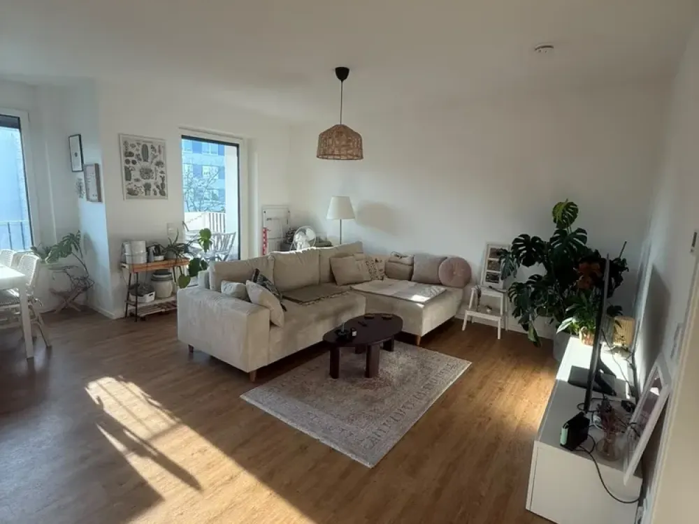 Modern Apartment for Rent with Balcony in Dresden - Wentzel Dr.