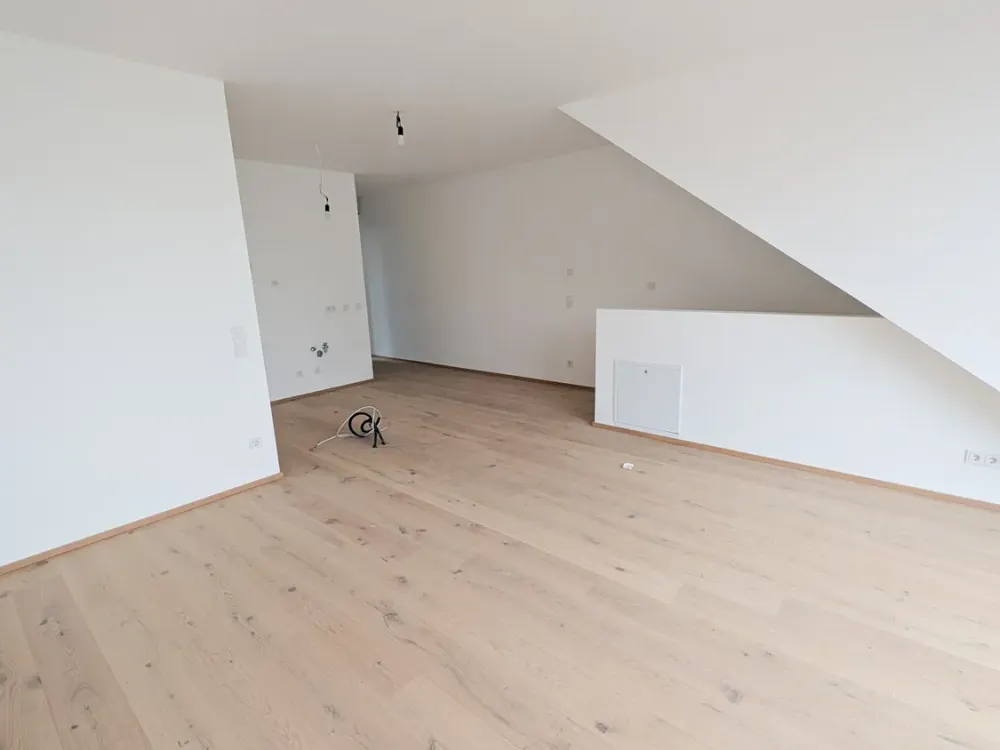 Maisonette with three roof terraces in Schwabing, new building, between Olympiapark and Nordbad (4.08)