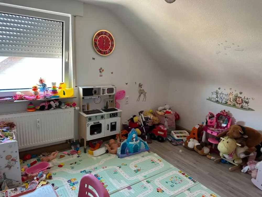 Lebendig wohnen: 3-Zimmer-Dachgeschosswohnung in Wendlingen
