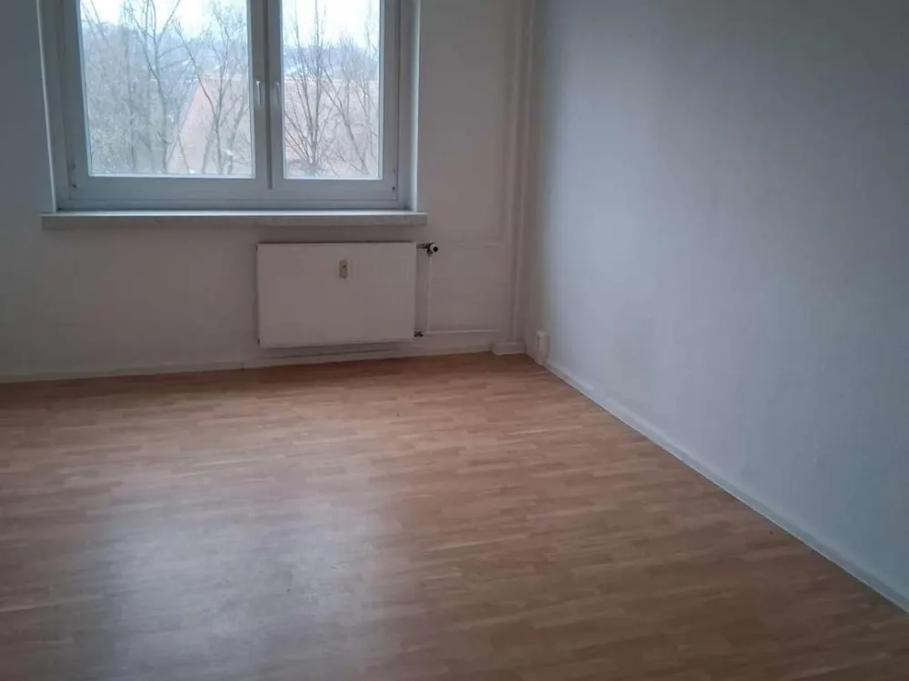 Gamigstraße 22 - bright 3-room apartment with kitchen and bathroom on the 4th floor - WBS - for rent