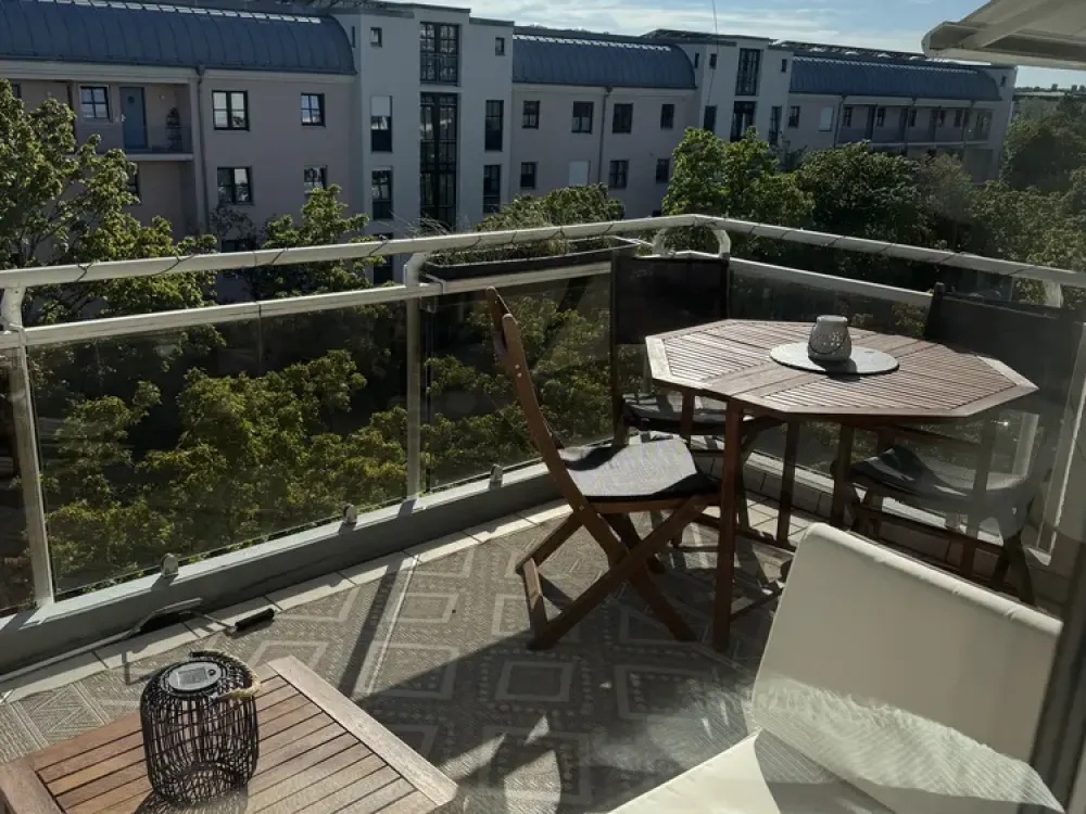 Attractive 2-Room Apartment with Spacious Balcony & Underground Parking Space, Neuperlach Süd