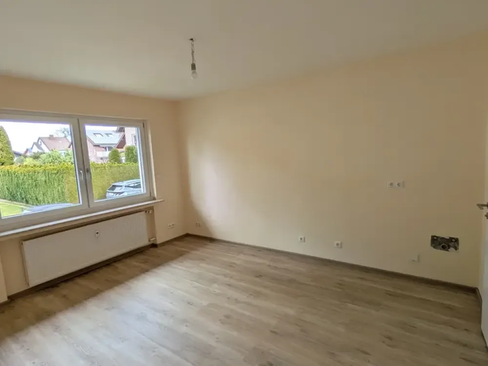 Small Apartment Newly Renovated in Paderborn-Marienloh