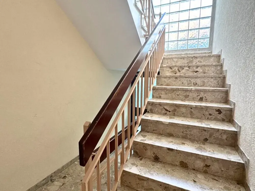 Near University: Beautiful 3 1/2 Room Apartment with Fireplace & Loggia, Central in Saarbrücken-Scheidt