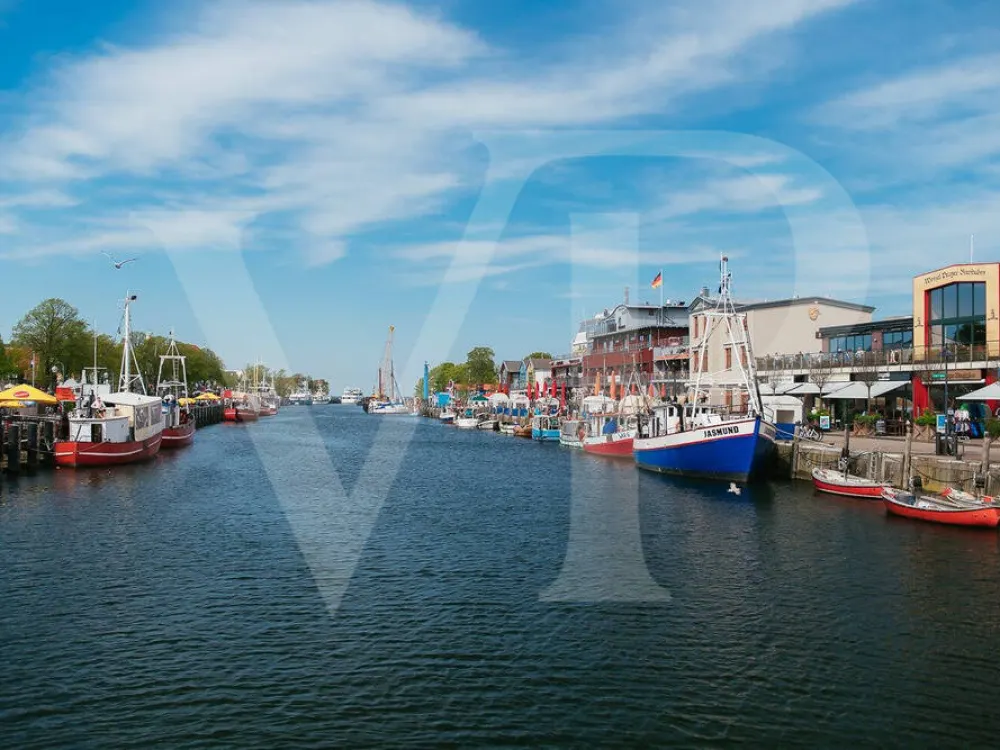 WARNEMÜNDE I شقة مؤثثة رائعة حديثة مكونة من 3 غرف مع شرفة تواجه الجنوب وموقف سيارات تحت الأرض