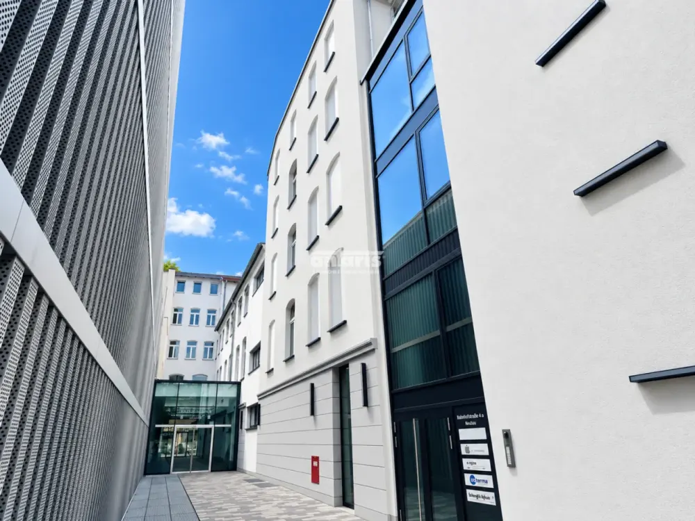 antaris Immobilien GmbH ** Altstadtflair trifft Wohnkomfort, 4 Räume im Herzen Erfurts! **
