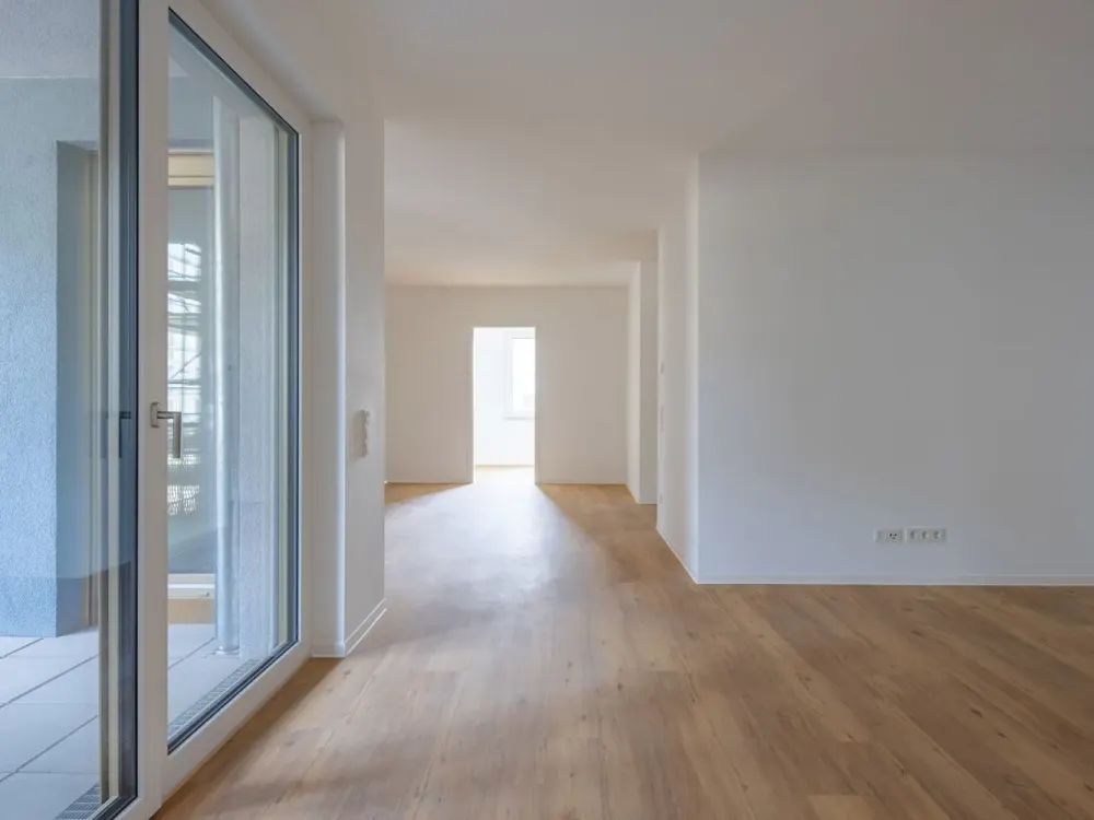 4-room apartment (Type 13) with balcony, two bathrooms and private cellar | available immediately