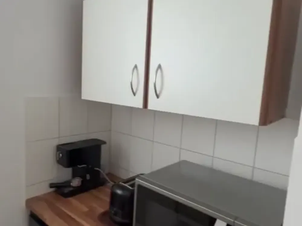 Home with 2 Rooms in Berlin Marienfelde