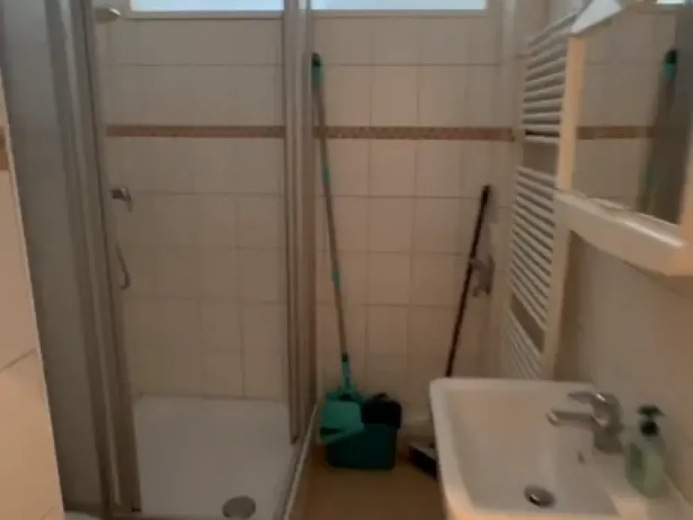 Home with 2 Rooms in Berlin Marienfelde