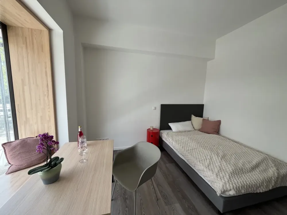 City Center - D-PARTMENTS - MOVE IN AND FEEL GOOD