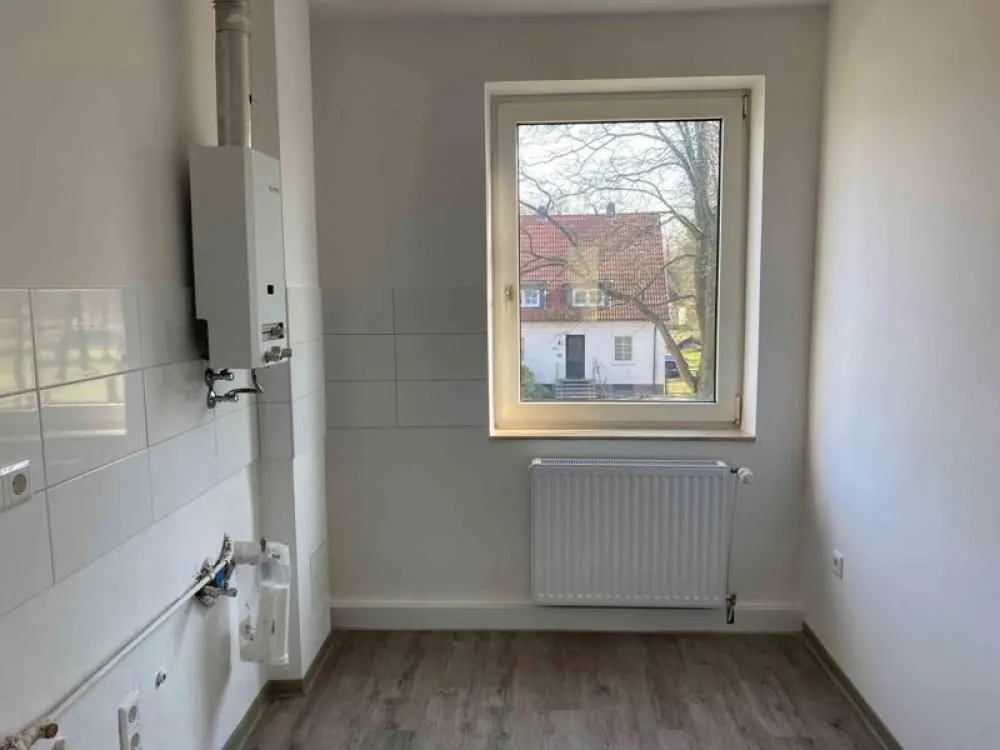Renovated 3-Room Apartment with Balcony