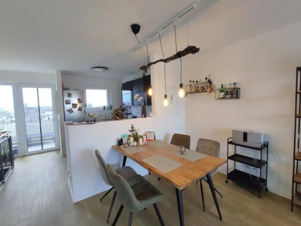 Maisonette Apartment with Balcony, Loggia and Fitted Kitchen in Karlsruhe-Knielingen