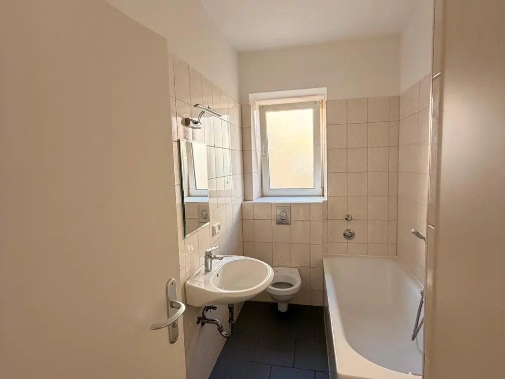 Bright 2-Room Apartment (50 m²) in Nürnberg