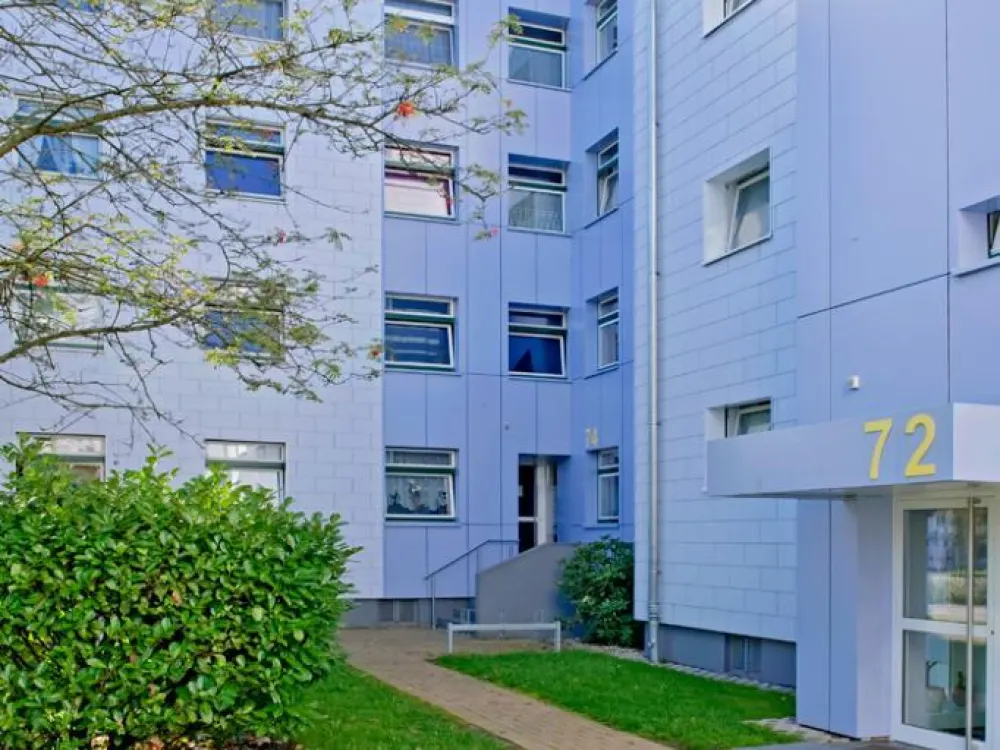 Come, see, rent..3-room apartment available in Methler, with laminate and new bathroom